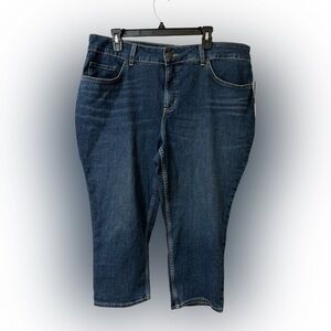 Lee NWT Dark Blue Midrise Denim Capri Jeans Nightly Set size 18W